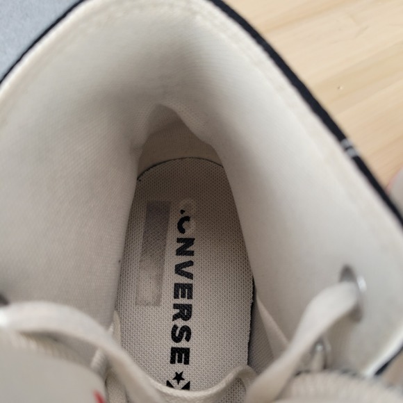 Converse Run Star Hike Hi Valentine's With Love (2022) Womens 7 Sneakers - Picture 10 of 12